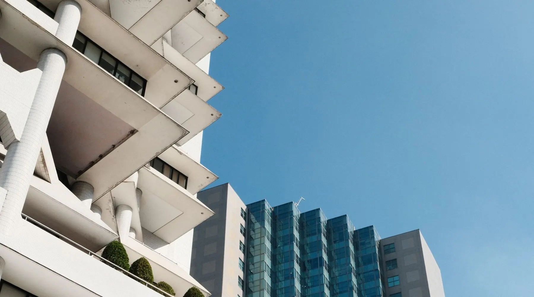 Gedung bisnis modern di Jakarta